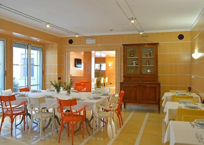 Tre Fontane Hotel 4*