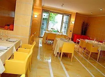 Tre Fontane Hotel 4*